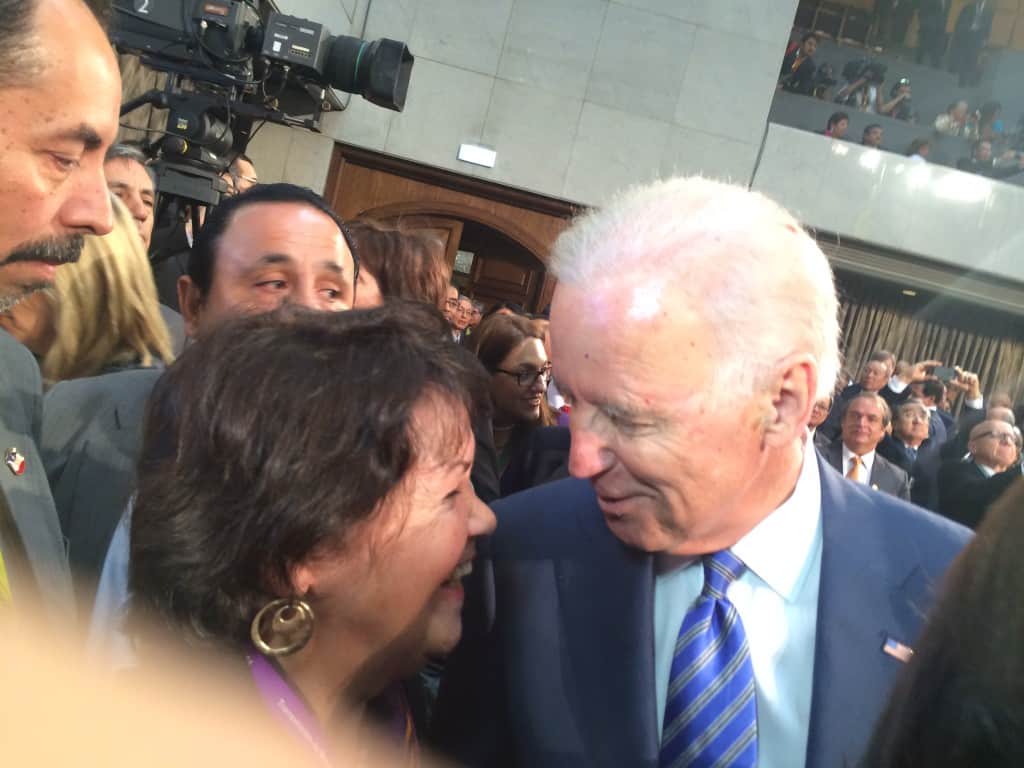 Beatriz Manz (left) with Vice President Joe Biden (right)